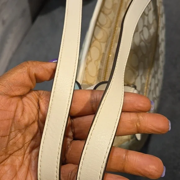 Coach F58282 Outline Signature Zip Top Cream Tote Bag - Picture 5 of 13